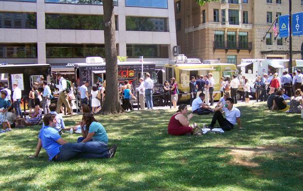 Farragut Square at Lunch Farragut Square at Lunch